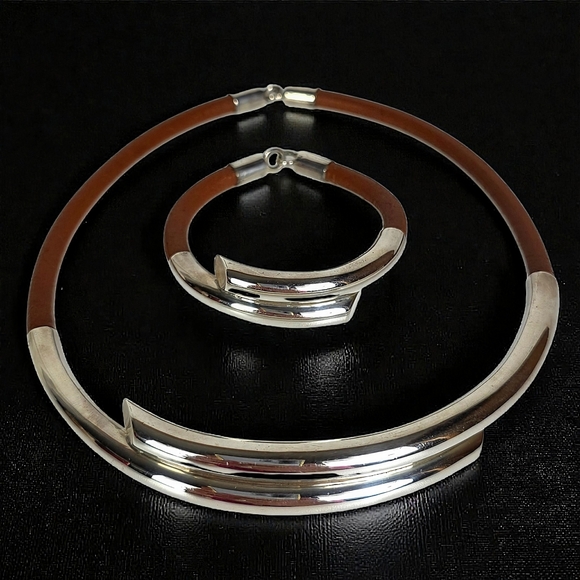 Vintage Taxco Sterling and Leather Choker Necklace and Bracelet Set - Picture 3 of 13